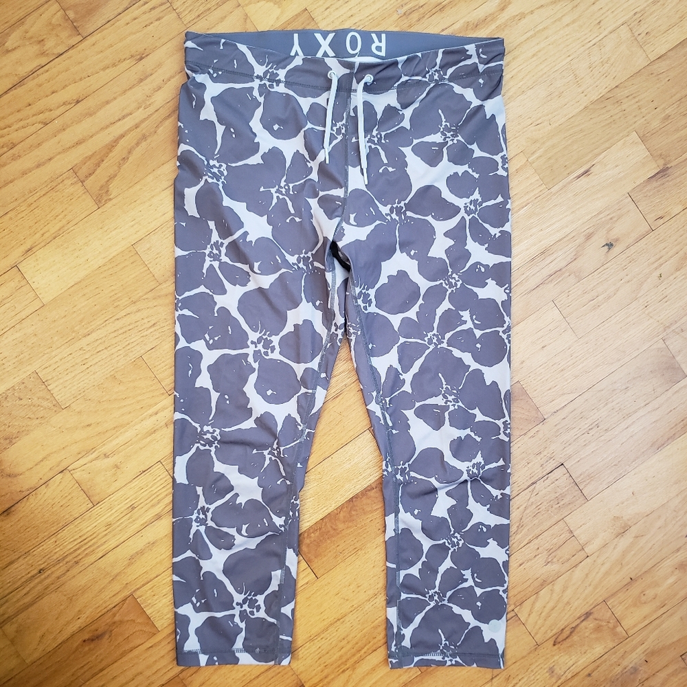 Roxy Floral Capri Leggings